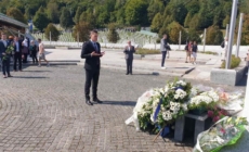 Od njegovog osnivanja Vlada TK sistemski podržava rad Memorijalnog centra u Potočarima