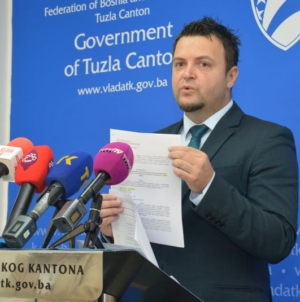 DF-ov ministar u Vladi TK Damir Gazdić najavio krivične prijave za klevetu te odbacio sve optužbe izrečene na njegov račun