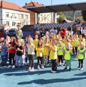 Gradonačelnik Lugavić podržao manifestaciju “Dječiji život nije šala i mi imamo prava”