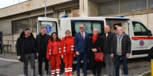 Grad Tuzla donirao sanitetsko vozilo za Službu hitne medicinske pomoći JZNU Dom zdravlja Tuzla