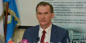 Direktor UKC Tuzla upozorio na zabrinjavajuće stanje i povećan broj onkoloških pacijenata koji čekaju na radioterapiju