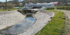 Nastavljaju se radovi na čišćenju korita rijeka u tuzlanskim naseljima