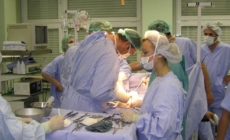 U UKC Tuzla uspješno obavljene transplantacije jetre i rožnice