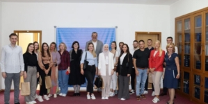 Studenti Pravnog fakulteta Univerziteta u Tuzli posjetili Skupštinu Tuzlanskog kantona