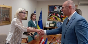 Ambasadorica Austrije, Nj. E. Ulrike Hartmann sastala se sa gradonačelnikom Tuzle, Zijadom Lugavićem