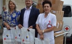 Donacija Crvenog križa FBiH uručena UKC Tuzla