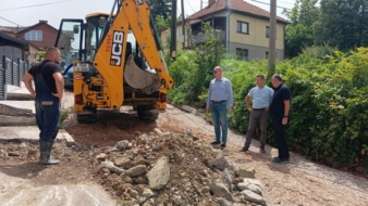 U MZ Kula u toku radovi na sanaciji vodovodne mreže i puta