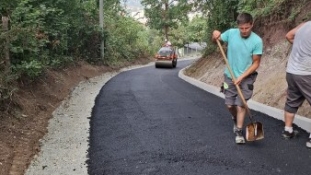 U toku radovi na sanaciji putne infrastrukture u mjesnim zajednicama Ši Selo i Slavinovići