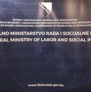 Federalno ministarstvo: 1. septembra počinje primjena Zakona o izmjenama i dopunama Zakona o materijalnoj podršci porodicama s djecom