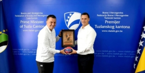 Premijer Halilagić upriličio prijem za košarkaškog sudiju Zurapovića