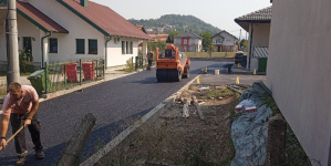 Završeno asfaltiranje puta u dijelu ulice Slavinovićkog odreda 1992.